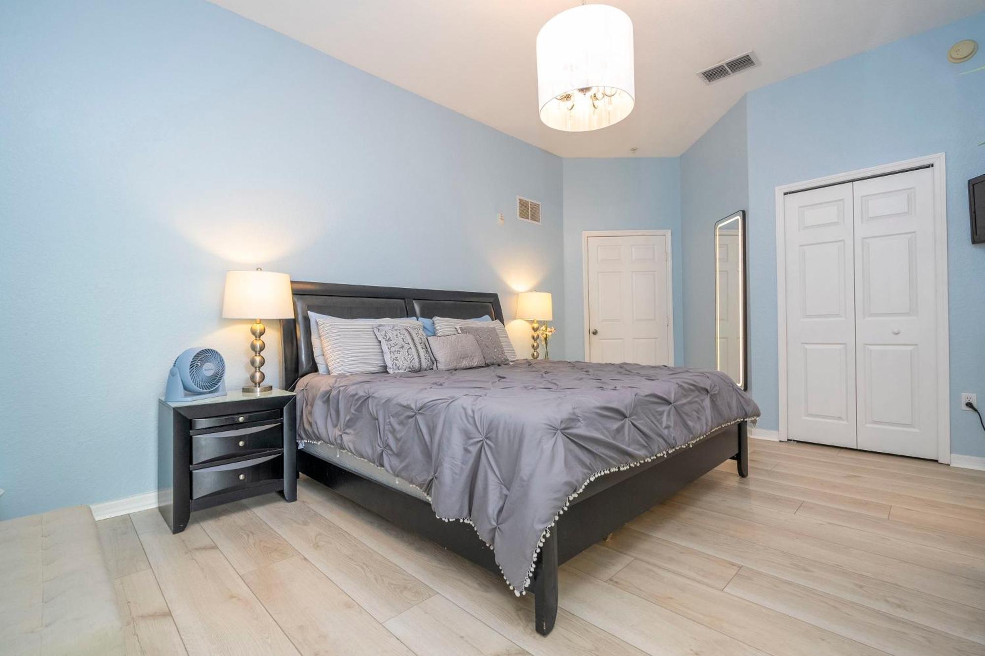 2 Bed Pirates Oasis Apartment *
