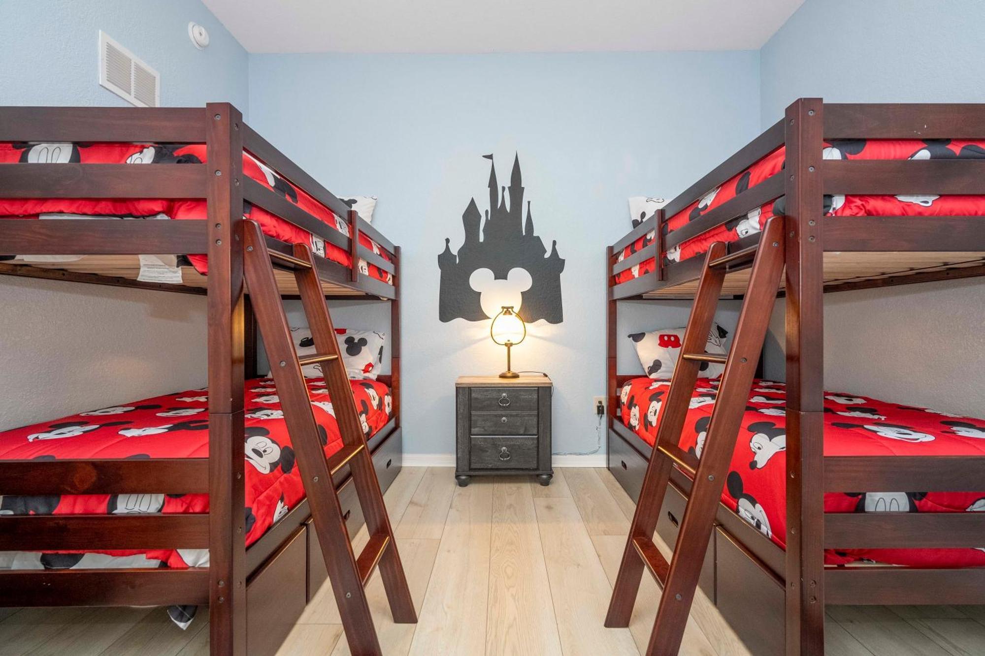 2 Bed Pirates Oasis