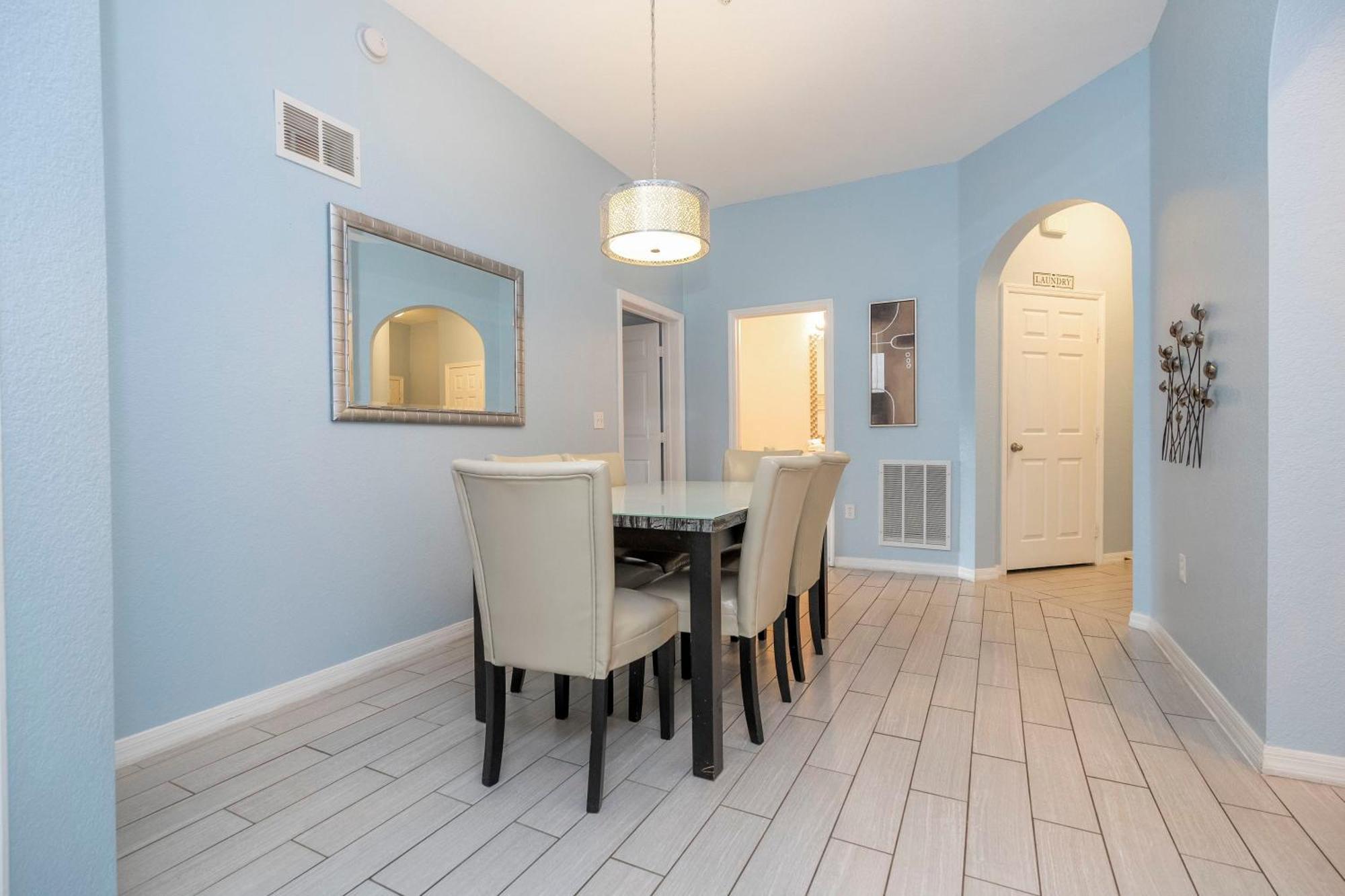 2 Bed Pirates Oasis Apartment